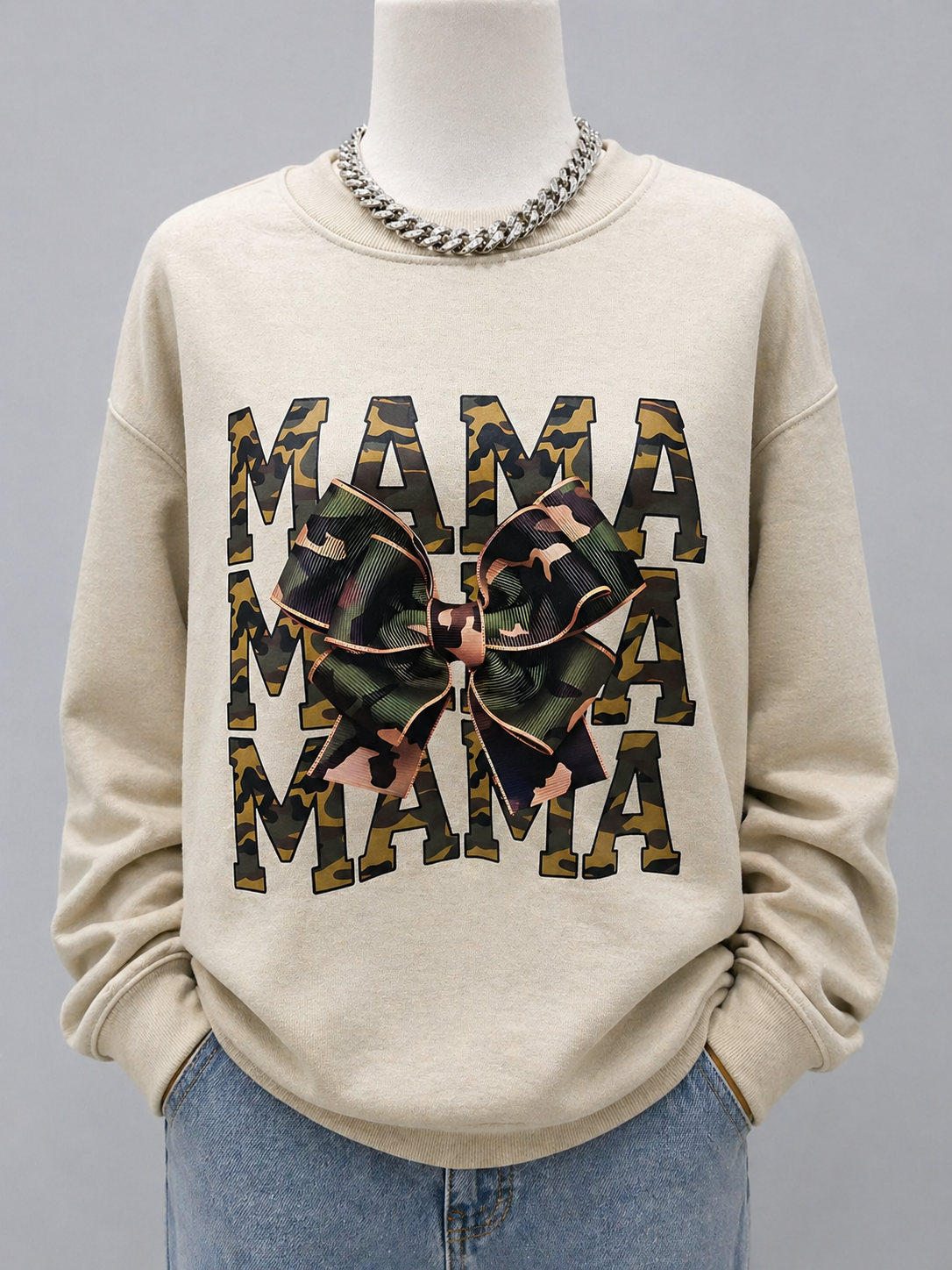 Camo Bow Mama Sweatshirt – Cozy Mom Crewneck
